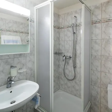 Rondinella Hotel 2*